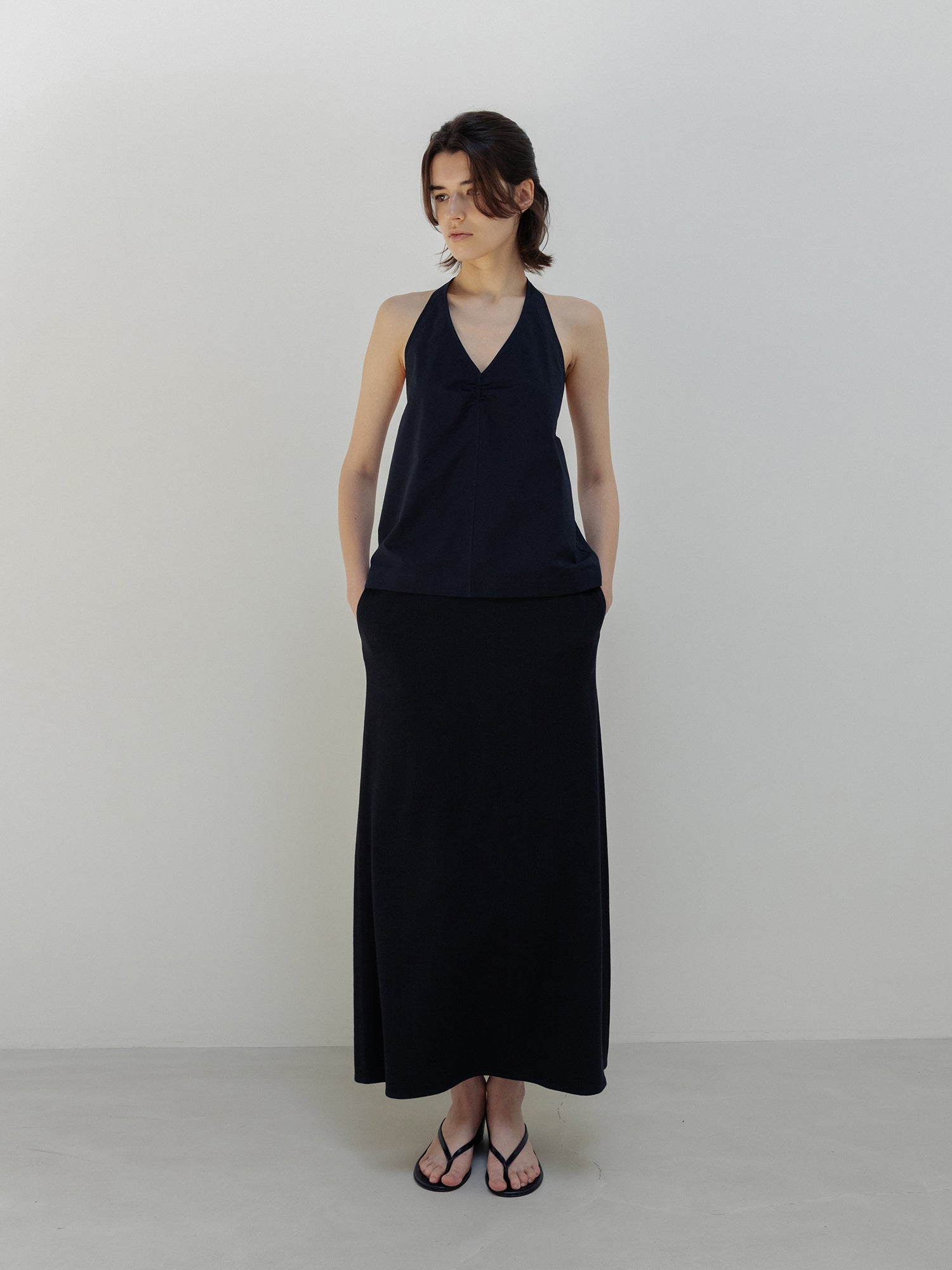 MOIA breeze halter blouse (navy)