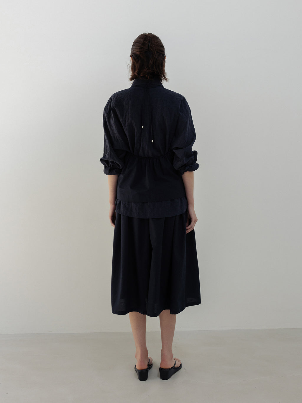 MOIA breeze halter blouse (navy)