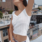 BLUE BRICK Eyelet sleeveless t-shirt (ivory)