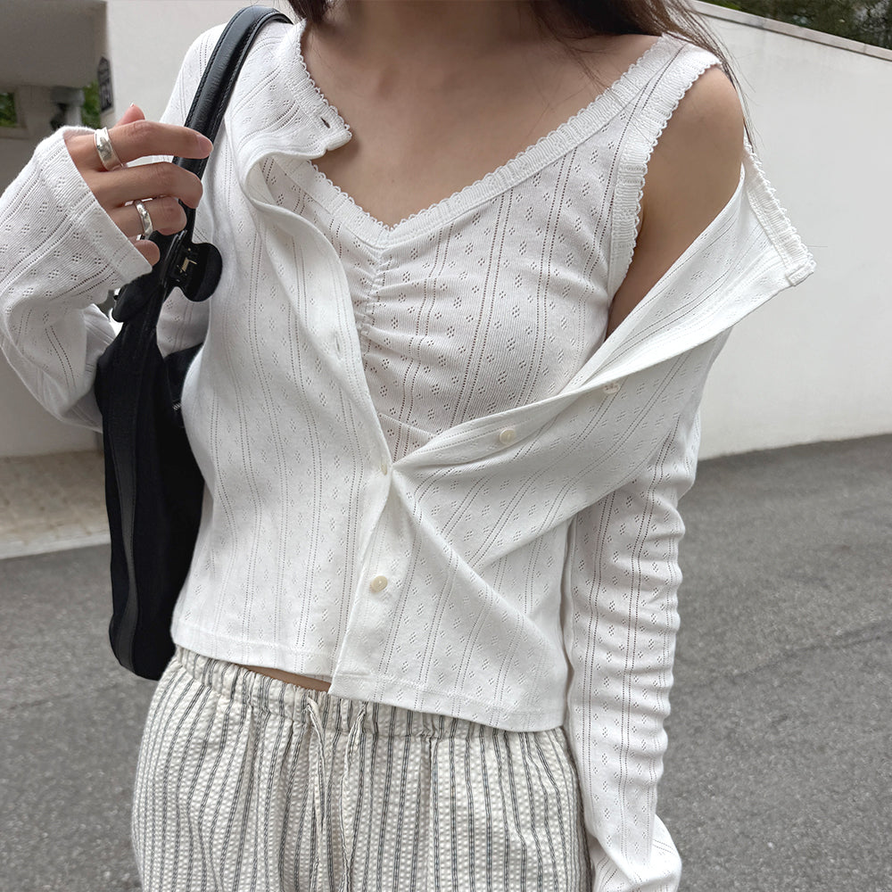 BLUE BRICK Eyelet sleeveless t-shirt (ivory)