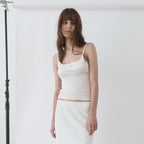 NOTHINGEVERYTHING CLASSIC SLEEVELESS TOP IN GLOSSY WHITE