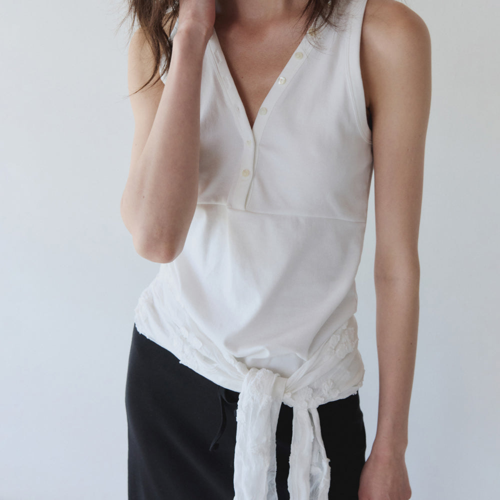 YEARNING CURVED BUTTON SLEEVELESS TOP, IVORY