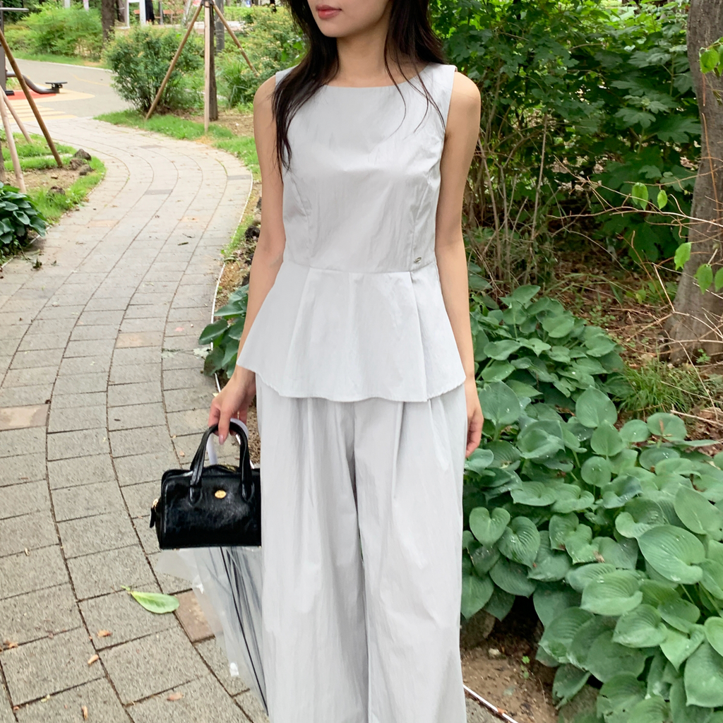 MERRYON CN Flare Blouse_2COLORS