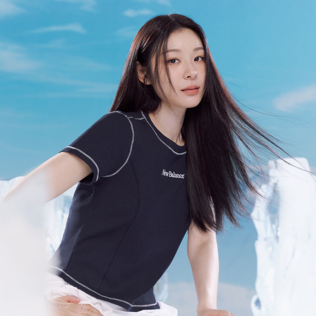NEW BALANCE NBNEG3W652 / WOMEN Essential Ribbed Short Sleeve T-Shirt (NAVY)
