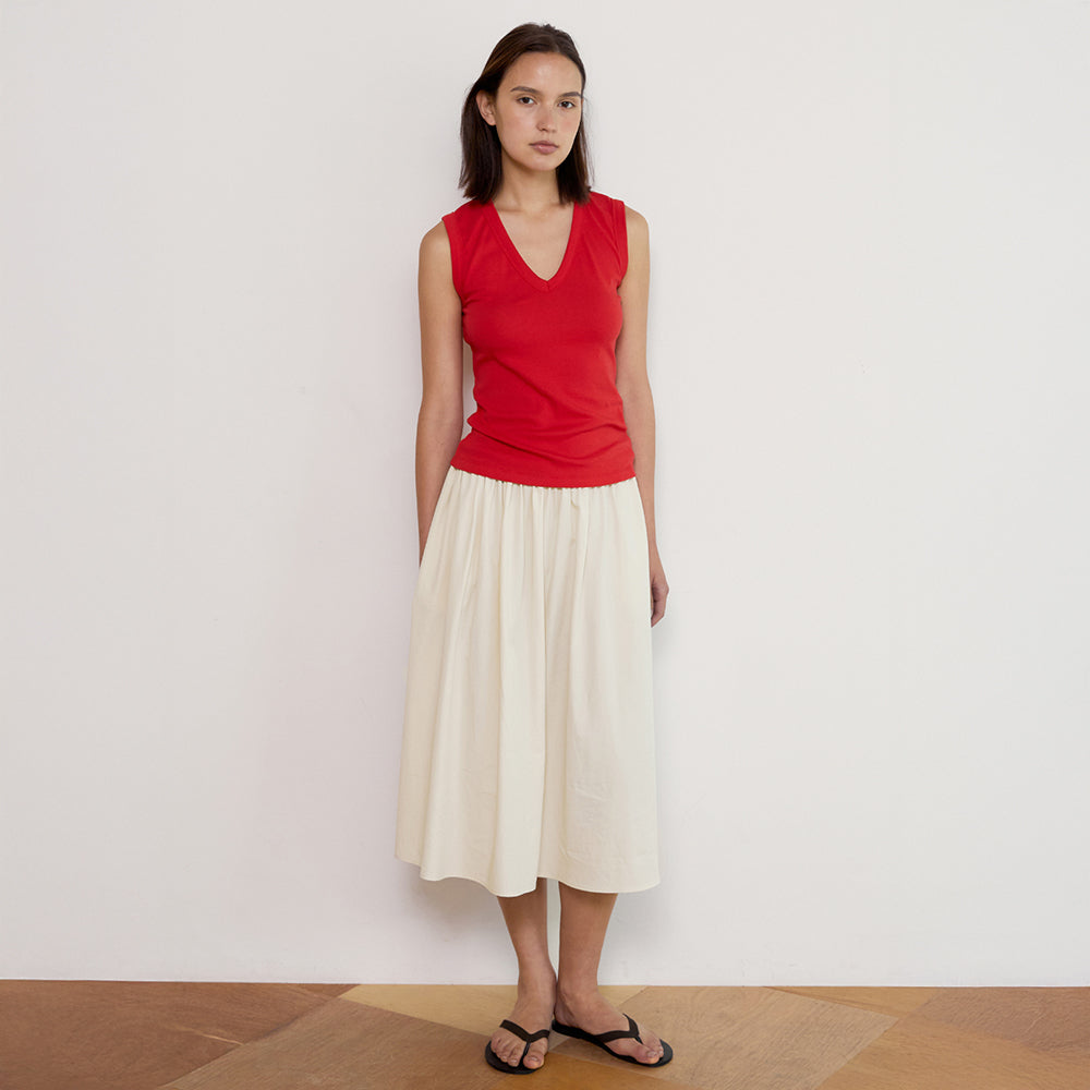 SUAMAR Wena V Neck Sleeveless (Red)