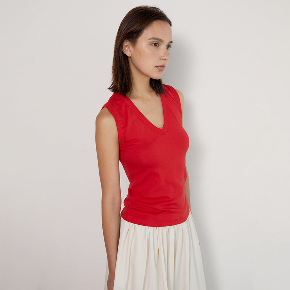 SUAMAR Wena V Neck Sleeveless (Red)