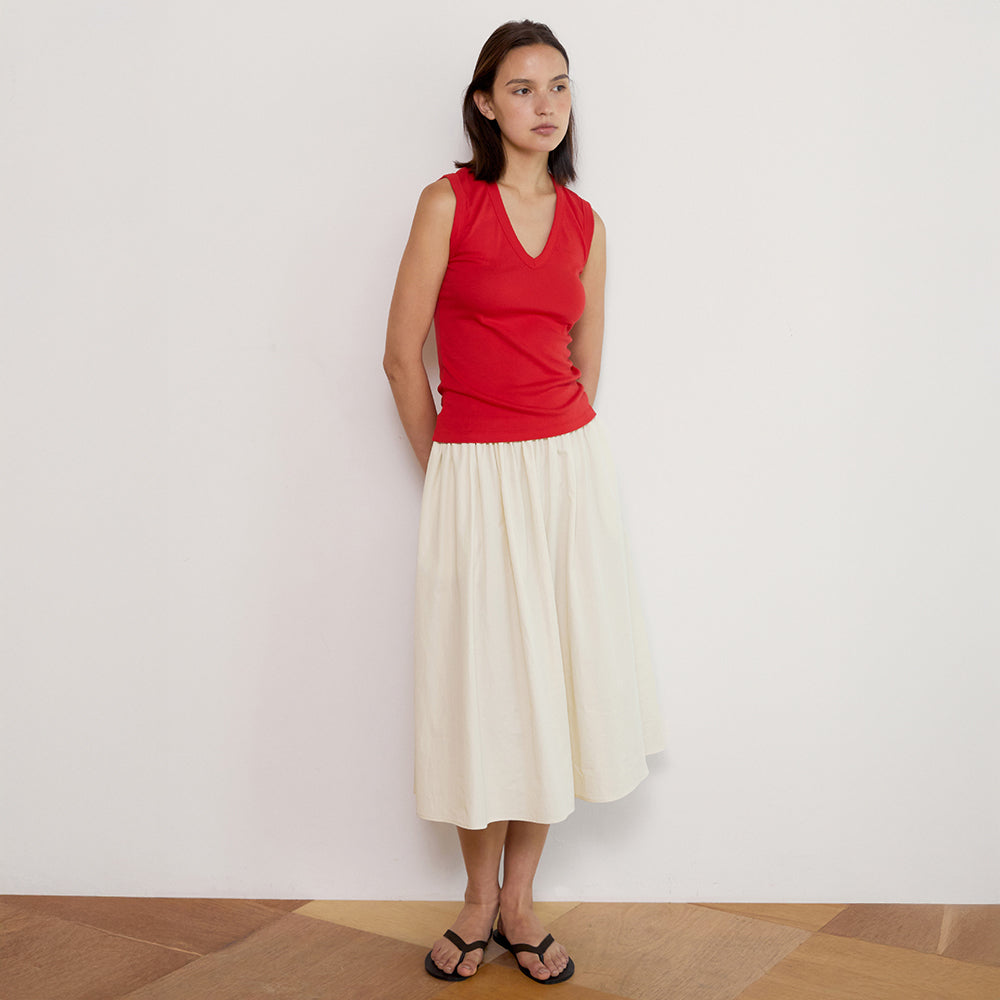 SUAMAR Wena V Neck Sleeveless (Red)