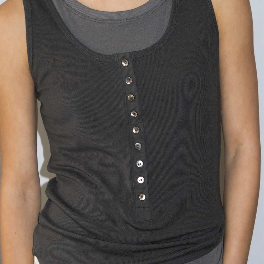 ARTTO Ribbed Henley Sleeveless Top_2 Colors