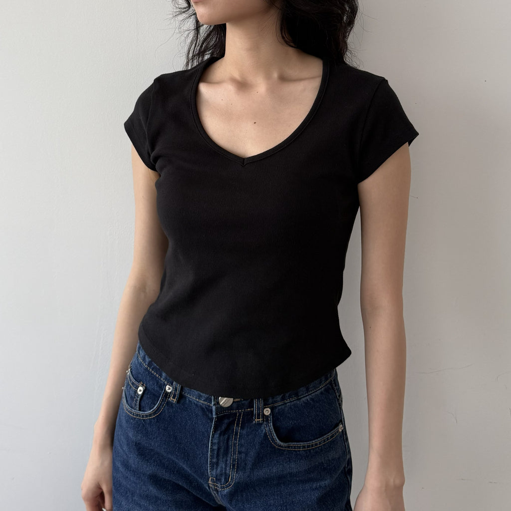 CURETTY C 90S LINE V-NECK HALF-SLEEVE T-SHIRT_BLACK