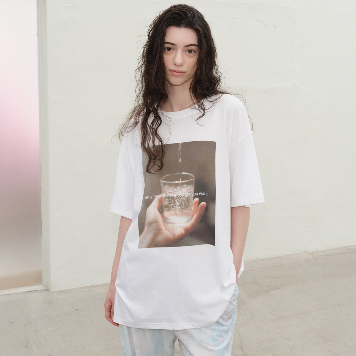 LEVAR Moment Graphic T-shirt - Off White