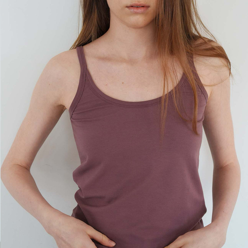 SEUREOUM Raw Camisole_Red Bean