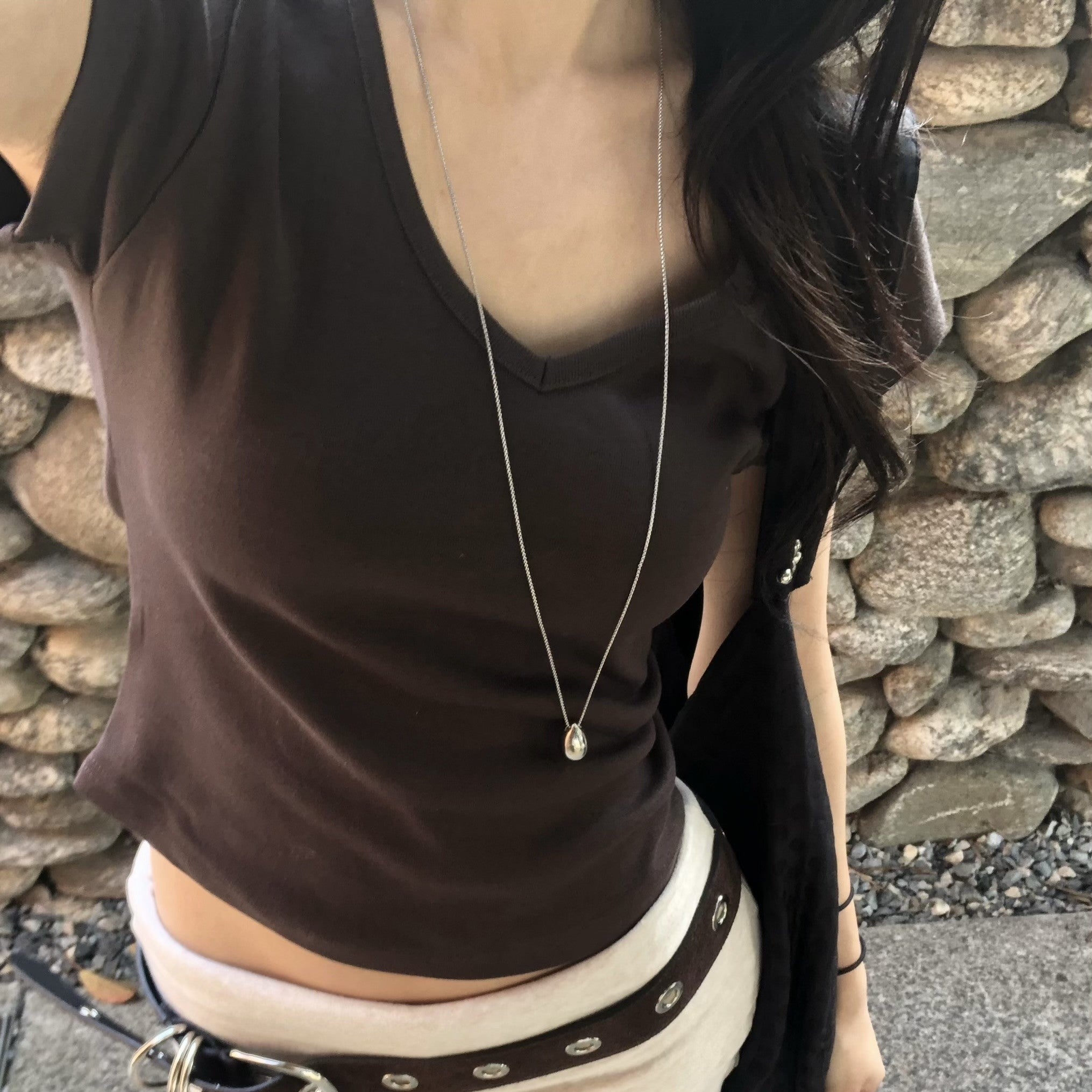 CURETTY C 90S LINE V-NECK HALF-SLEEVE T-SHIRT_BROWN