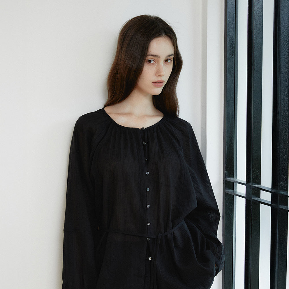 ACOVE Sheer Shirring Blouse_Black