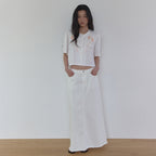 LONQUE FLORAL EMBROIDERY CROP BLOUSE (IVORY)