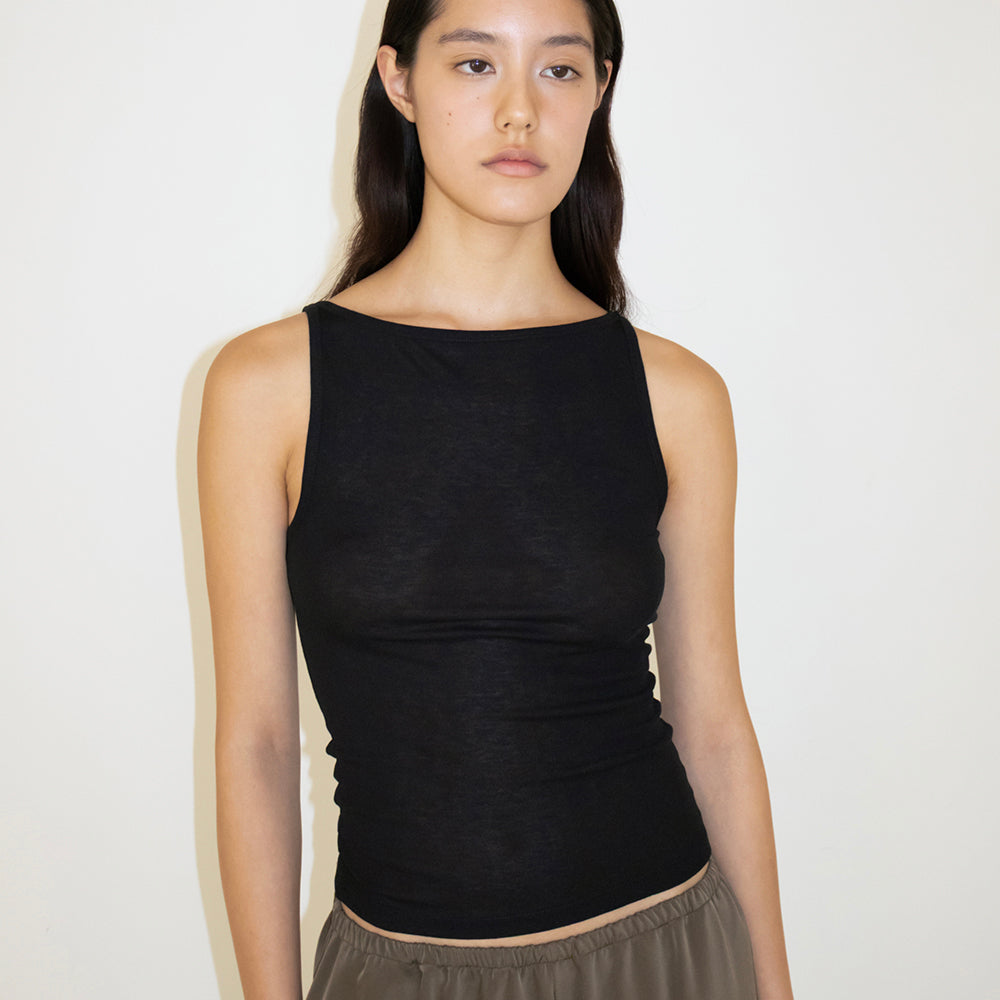 NCSSRY Boat Neck Sleeveless Top (Black)