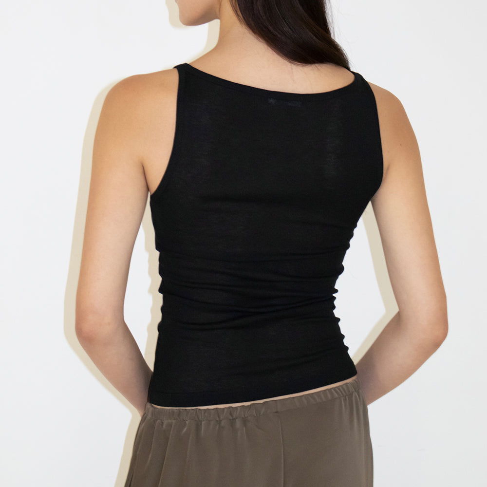 NCSSRY Boat Neck Sleeveless Top (Black)