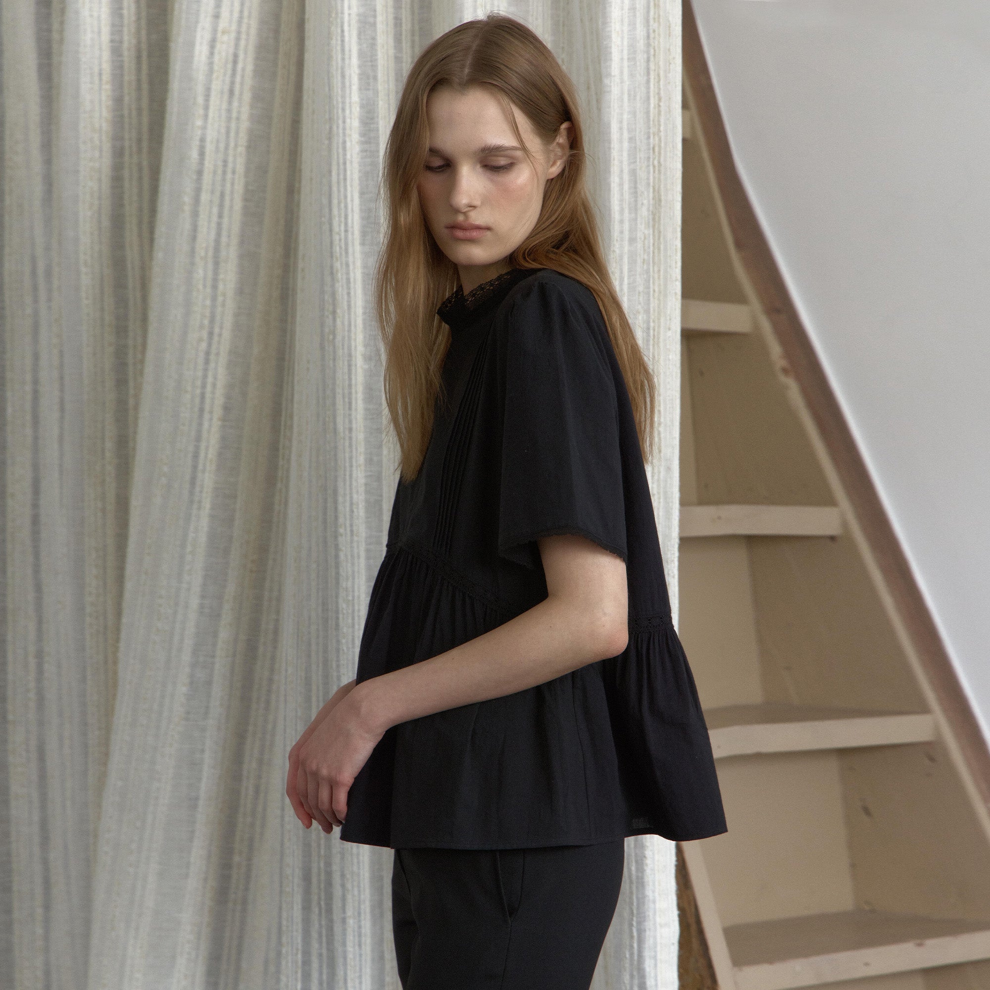 OVEOF Rael Pintuck Blouse_Black