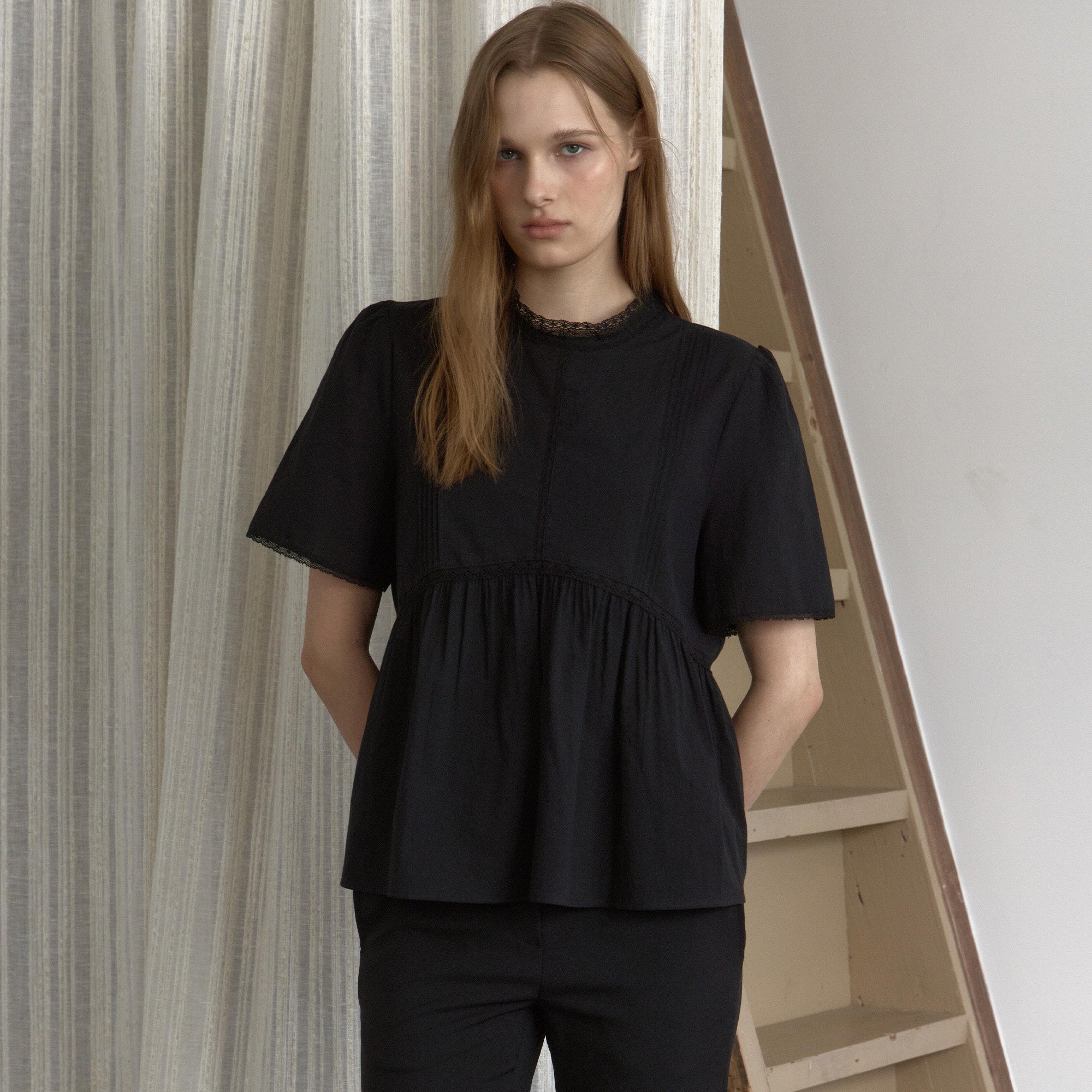 OVEOF Rael Pintuck Blouse_Black