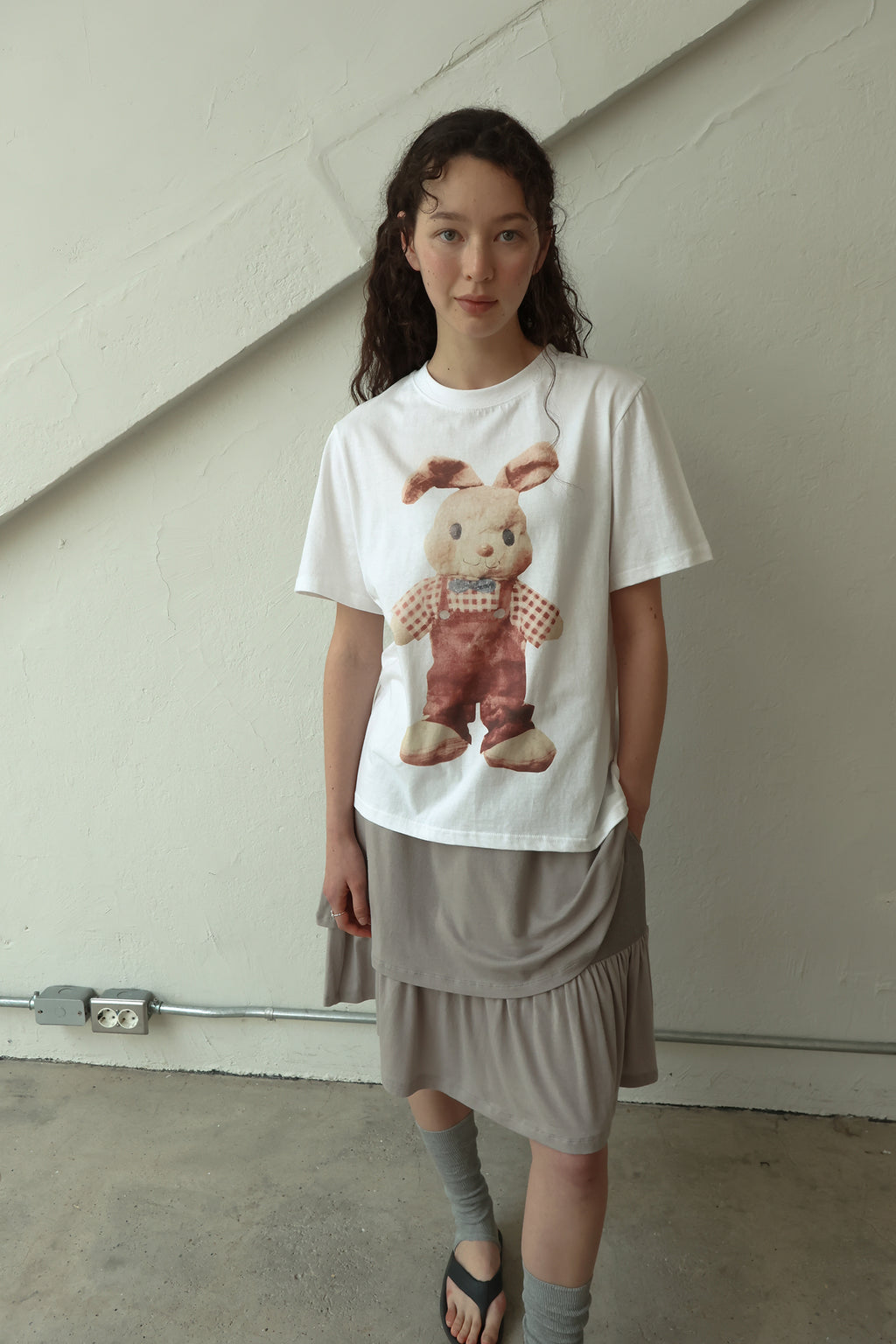pesto [2nd reorder] RABBIT T-SHIRT WHITE