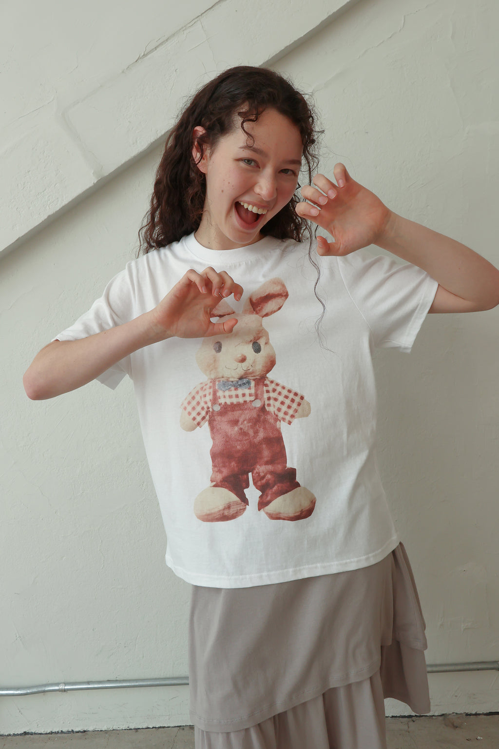 pesto [2nd reorder] RABBIT T-SHIRT WHITE