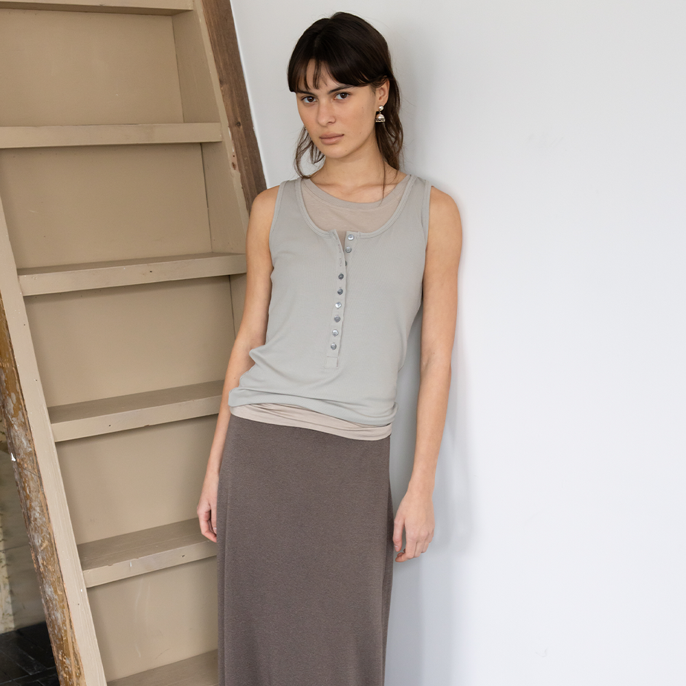 ARTTO Ribbed Henley Sleeveless Top_2 Colors