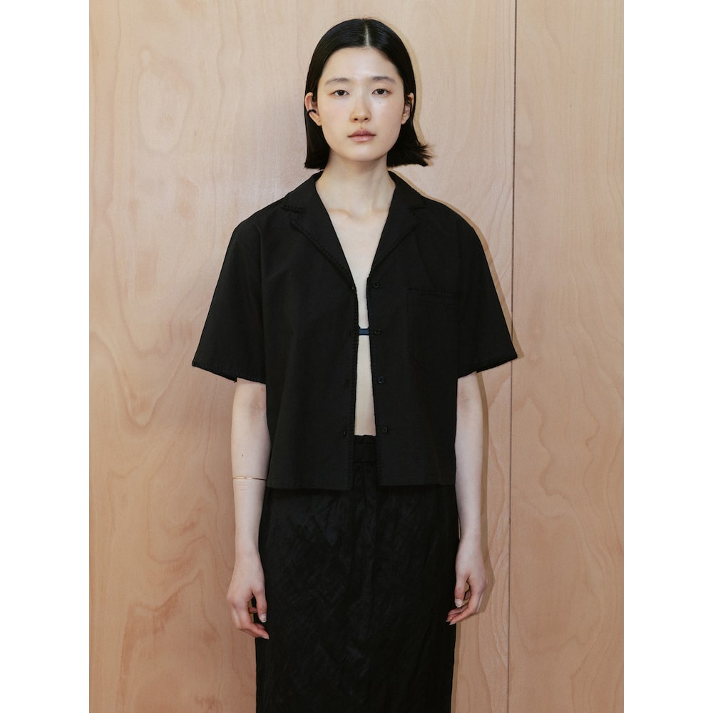 The Aperture Embroidery HalfS Shirt Black (TA6465A015)