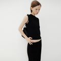 le ete Mock Sleeveless Knit in Black