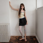 TOAVE Modal Outline Sleeveless T-Shirt (Cream yellow)