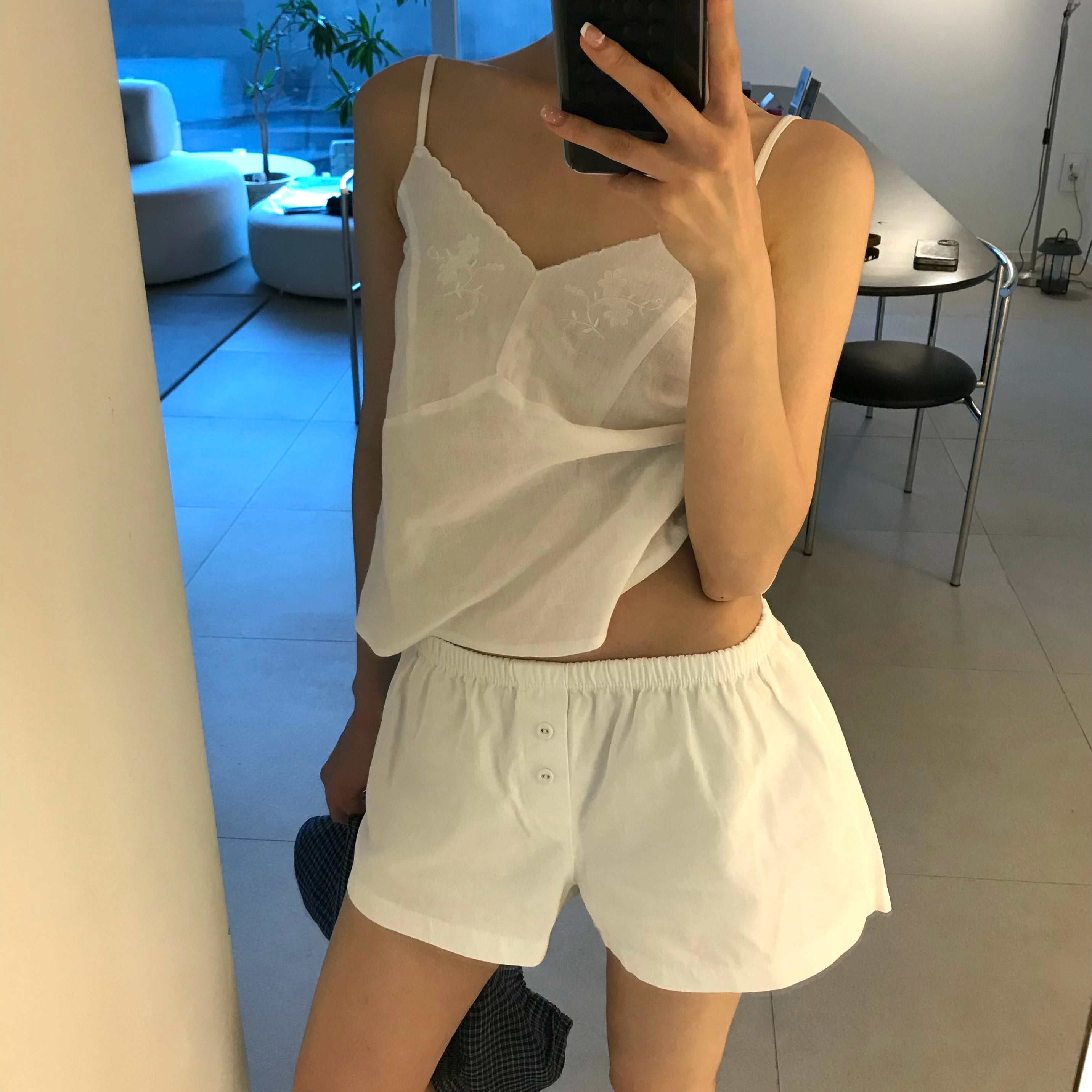 SLIE Bloom Embroidery Blouse_white