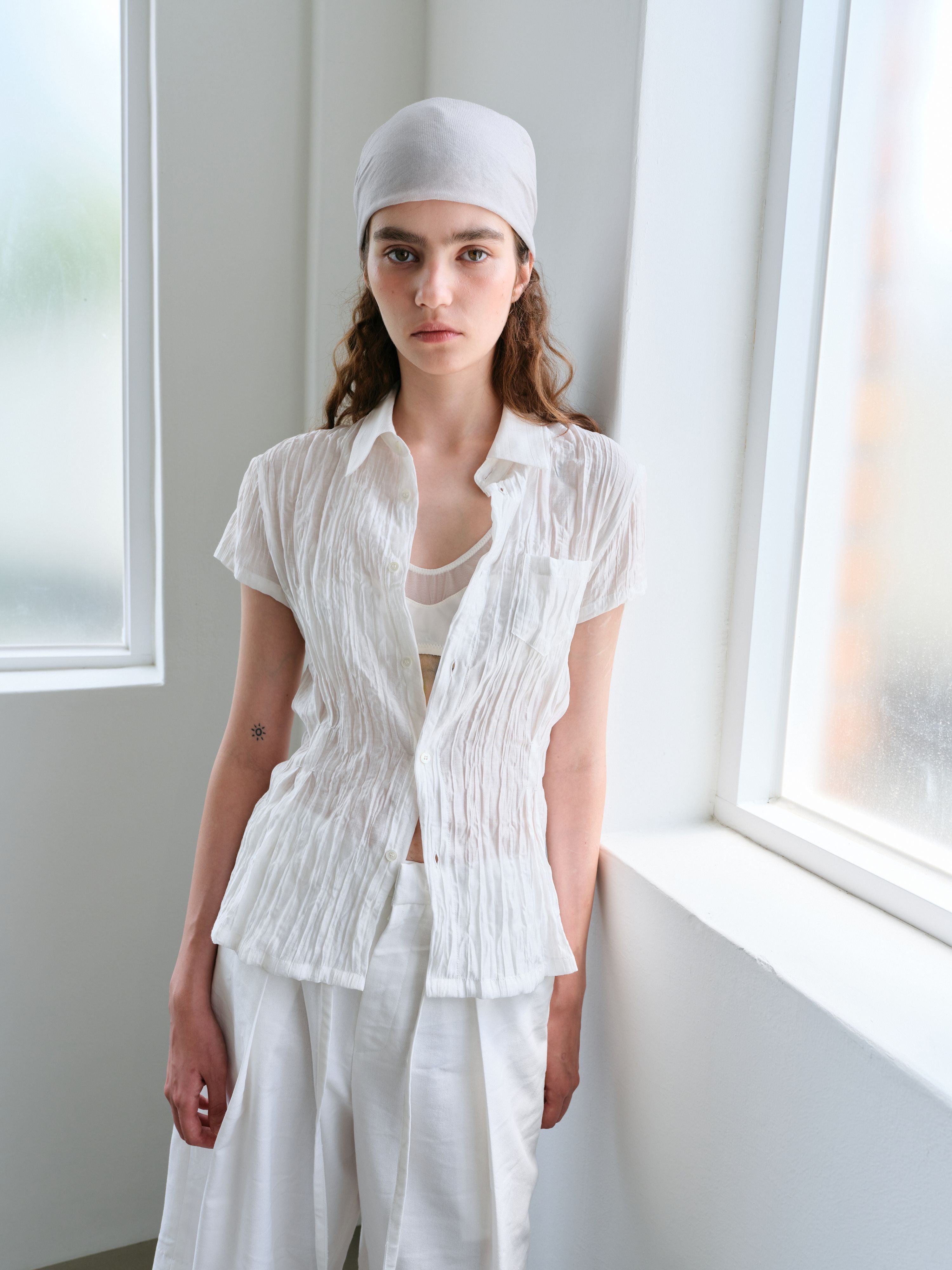 AUBOUR ripple half shirts (ivory)