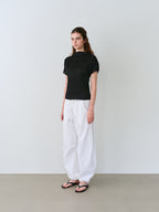AUBOUR pleats seam half blouse (black)