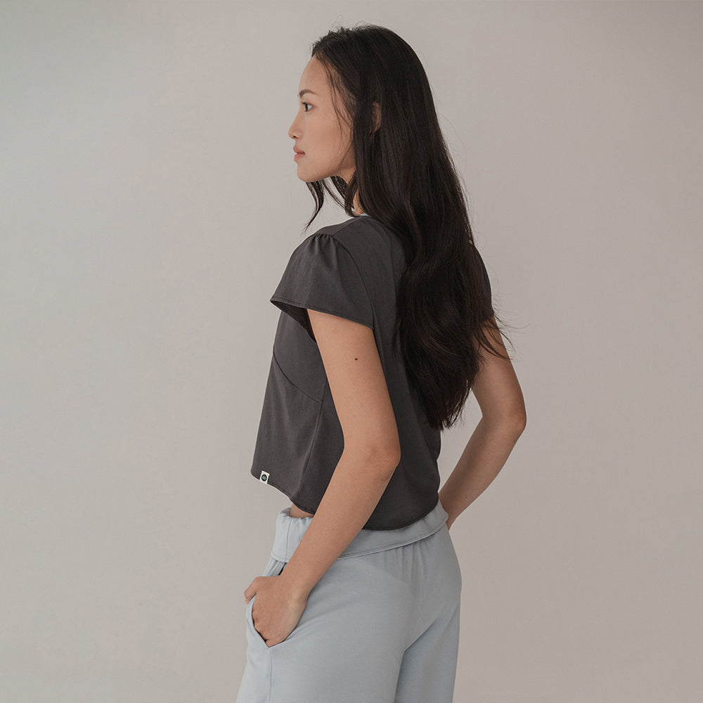 HTAMOODE SILKET V-NECK COVER-UP_CHARCOAL