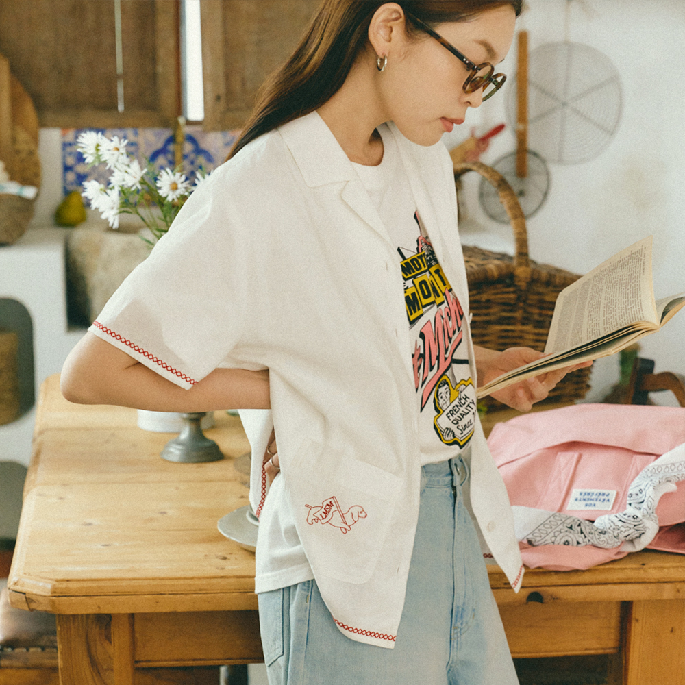 LE MONT ST MICHEL Puppy Embroidery Pocket Shirt_Ivory