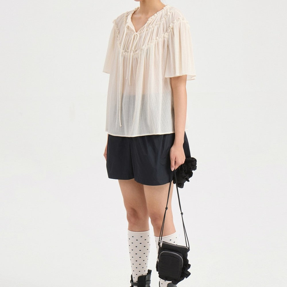 LUCKY CHOUETTE String Shirring Half Sleeve Blouse (ivory) LFSAM25660IVX