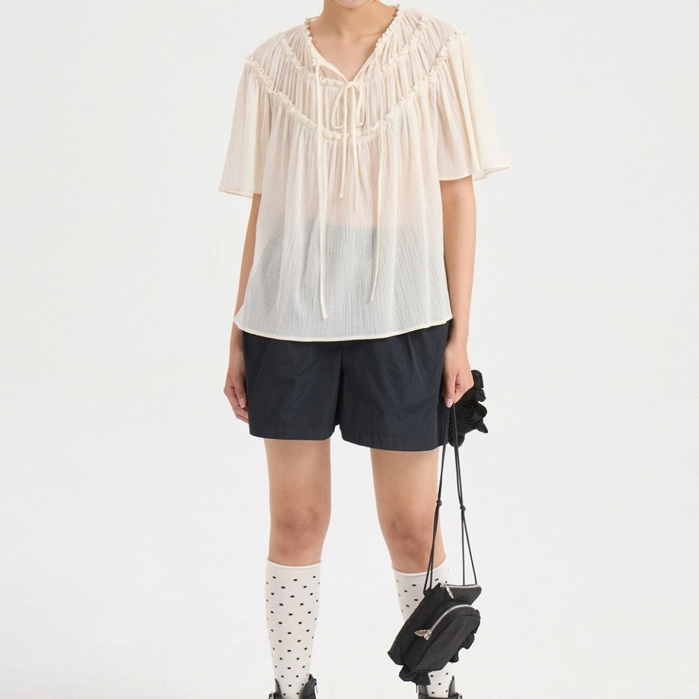 LUCKY CHOUETTE String Shirring Half Sleeve Blouse (ivory) LFSAM25660IVX