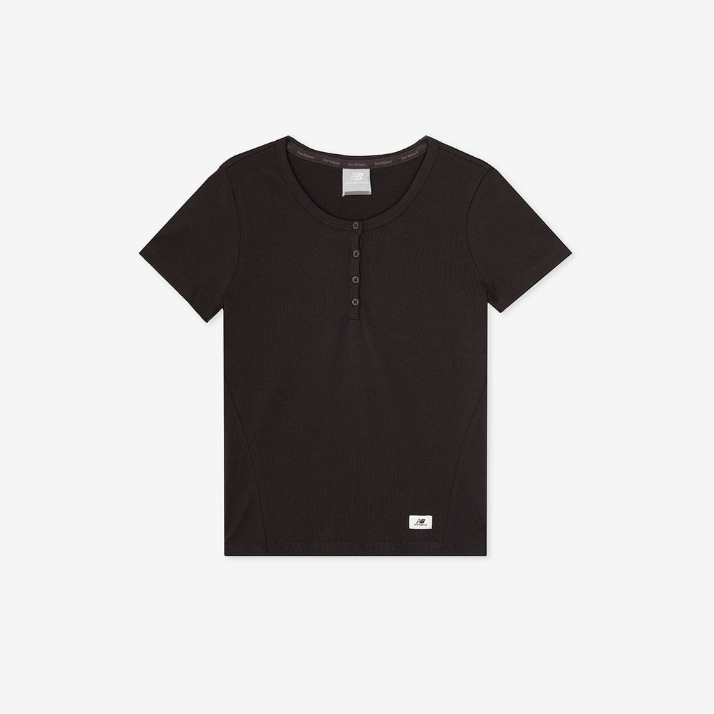 NEW BALANCE NBNEG3W122 / WOMEN NB-FLOWY Henry neck short sleeve t-shirt (BROWN)