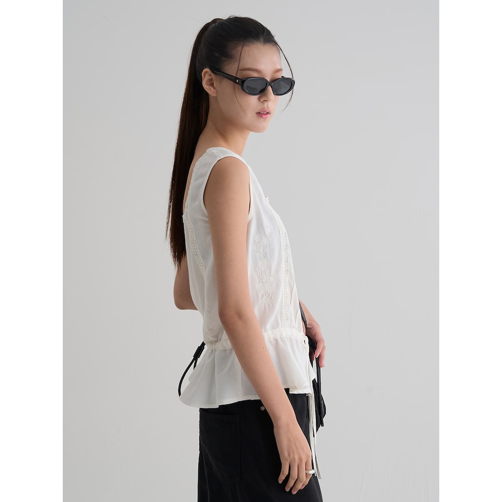 8seconds [Eight Seconds] Lace waist ribbon sleeveless blouse white (356765WM31)