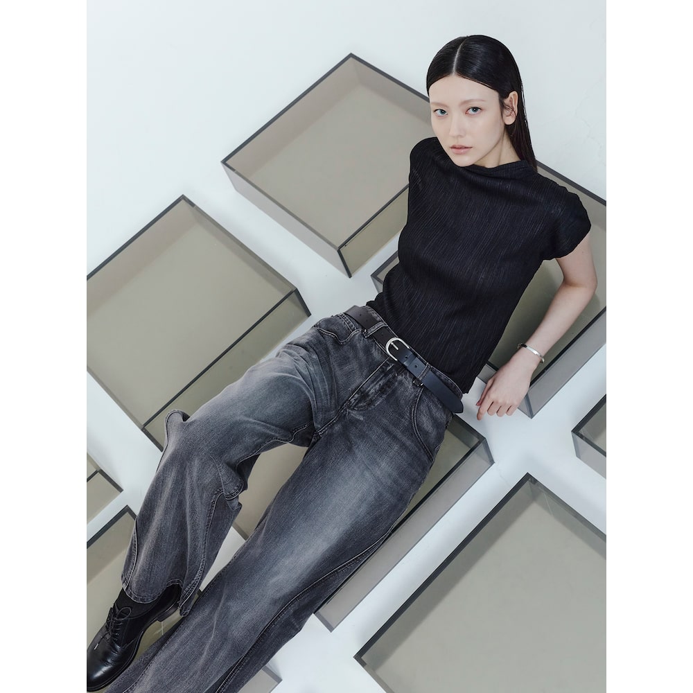 kuho plus Mockneck Pleated Top Black (KE6740M035)