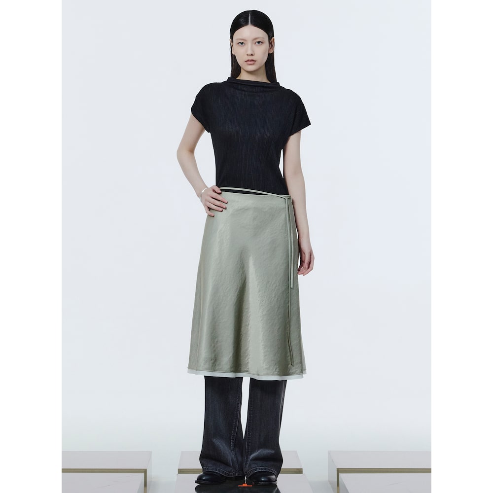 kuho plus Mockneck Pleated Top Black (KE6740M035)