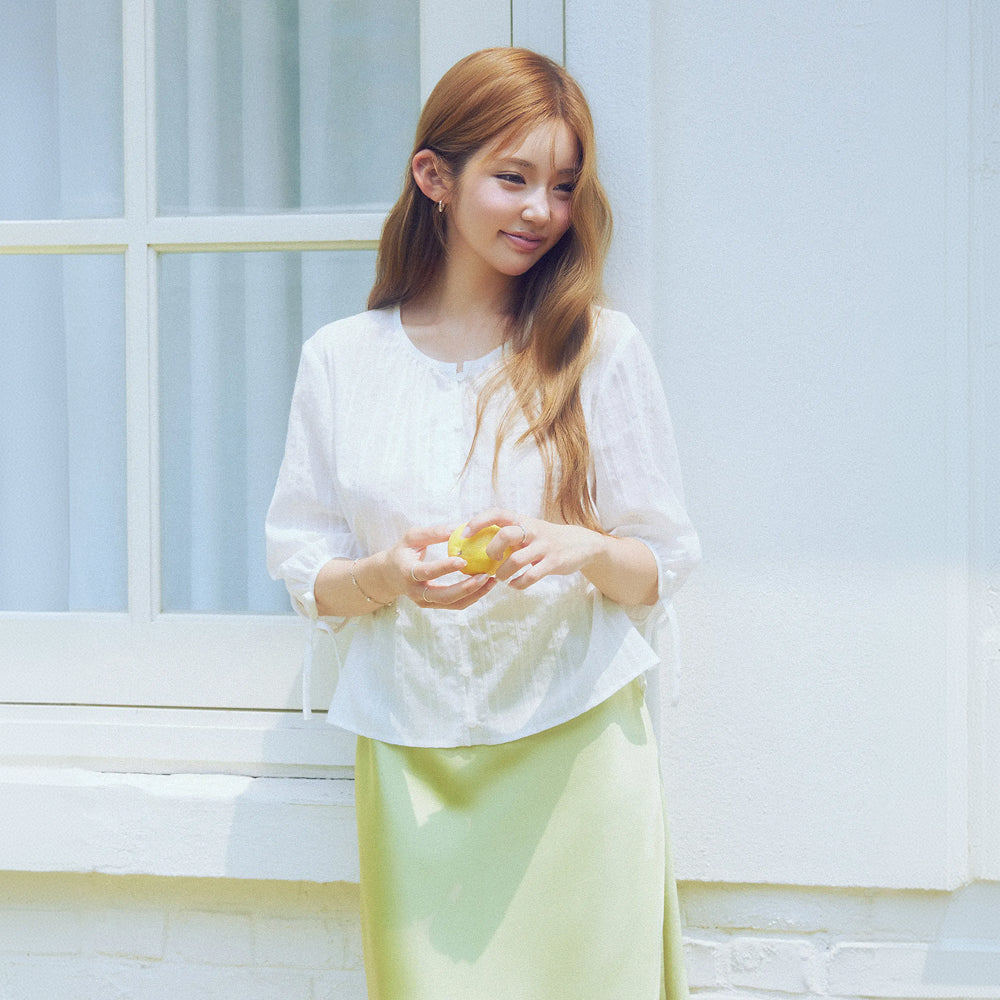 ROEM Three-quarter sleeve crop blouse (White) RMBLG37RT2