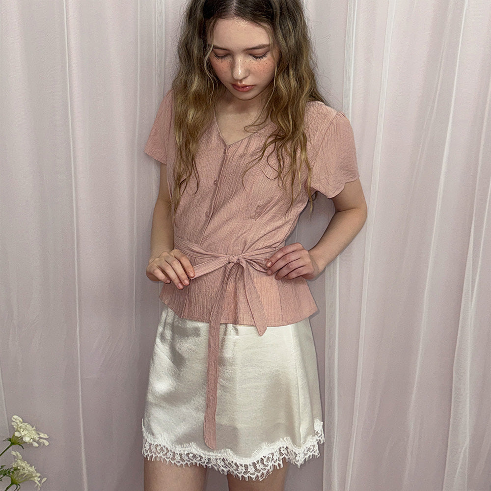TWEE Bnenne Wrinkle Tie V-neck Short Sleeve Blouse