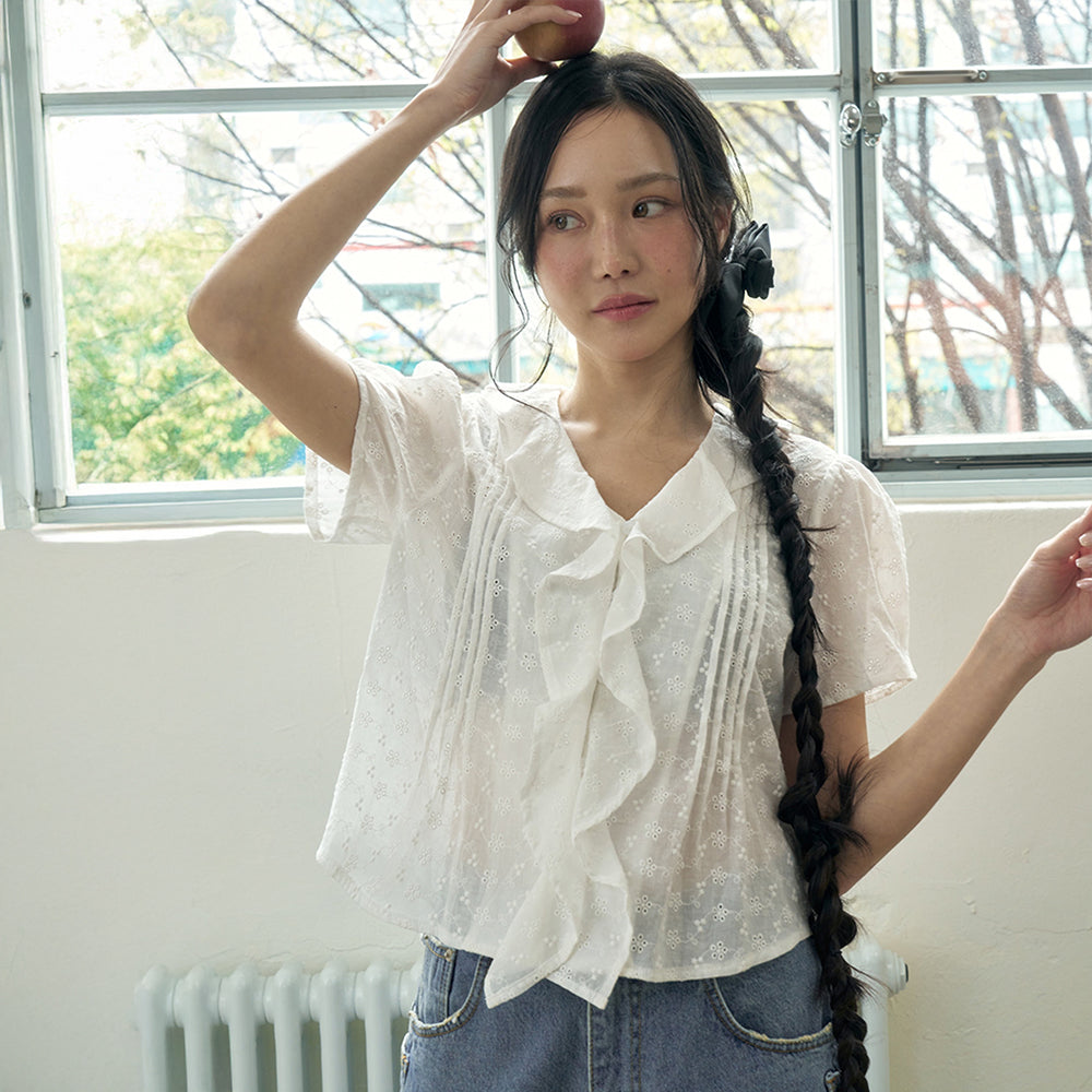 MORVE13 Ette ruffle blouse