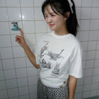 POEV Stretching Cat T-Shirt - Off White