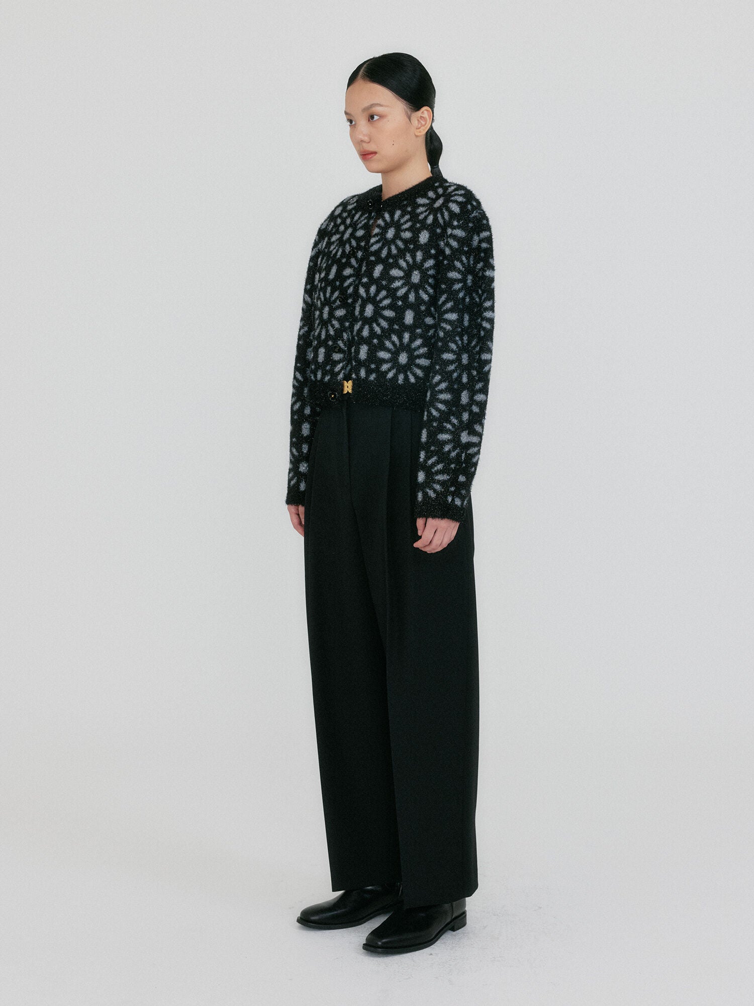 EENK ZOVAN Tapered Pocket Pants - Black