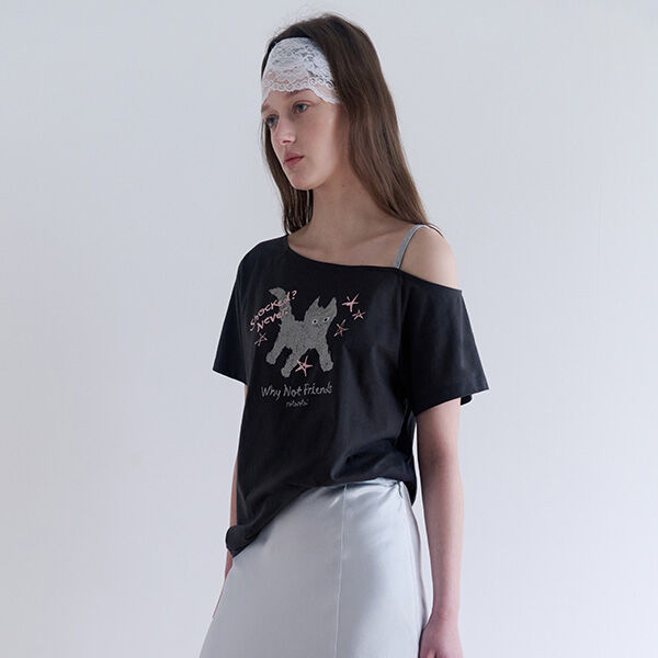 rolarola ROLA CAT FRIENDS OFF SHOULDER T-SHIRT CHARCOAL