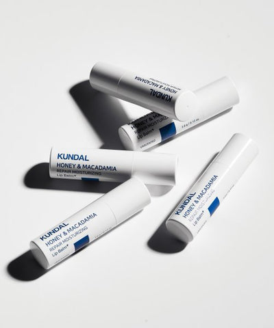 KUNDAL Honey & Macadamia Repair Lip Balm Unscented 3.6g