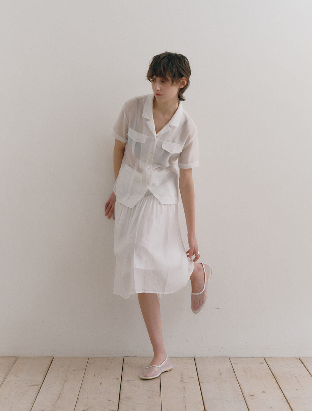 LOW TIDE SILKY HALF SLEEVE SHIRT [WHITE]