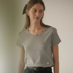 KNOWN BETTER [Add size] Floral eyelet romantic T-shirt_Gray