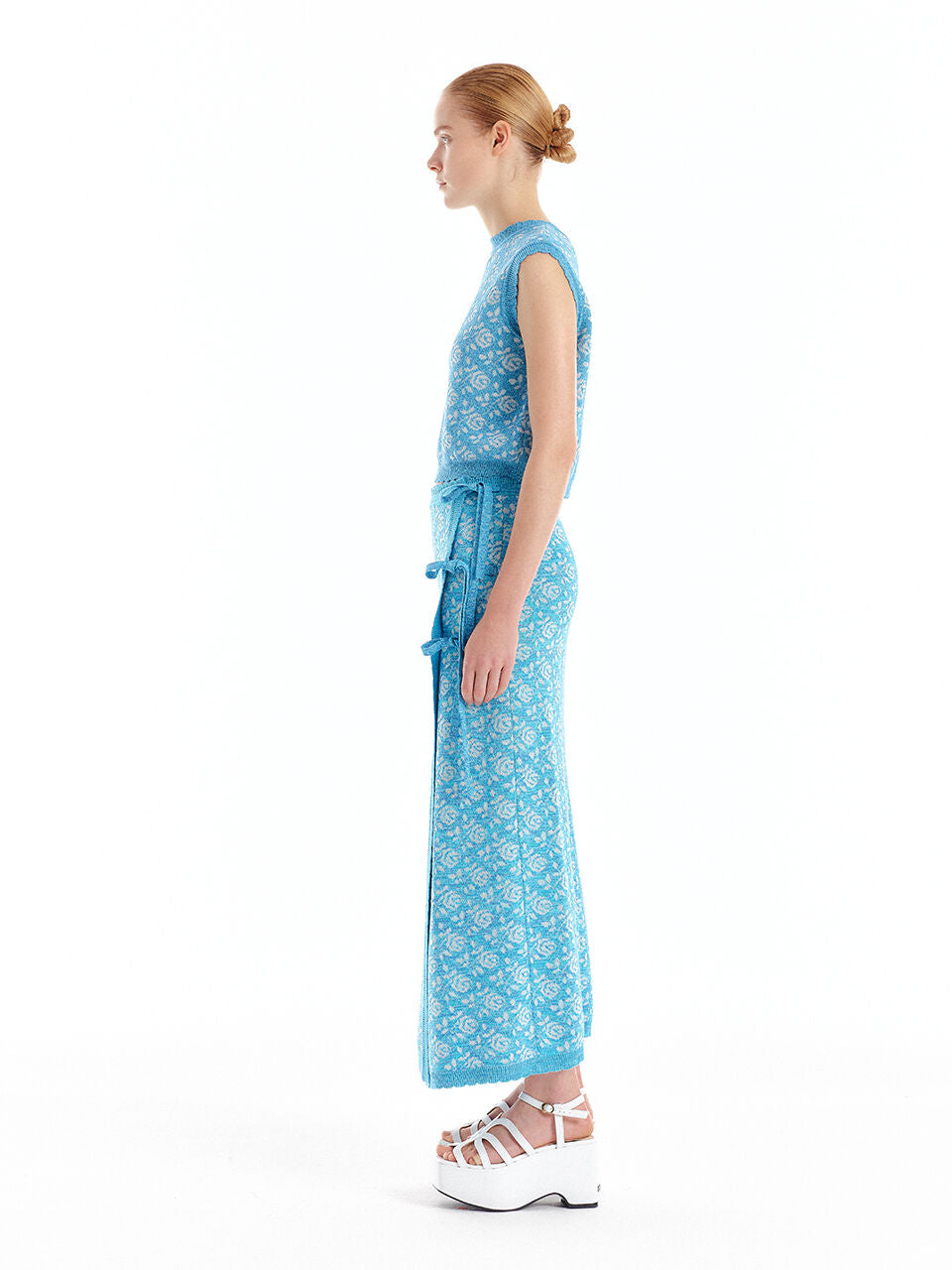 EENK EENK ULORA Floral Jacquard Knit Vest - Sky Blue
