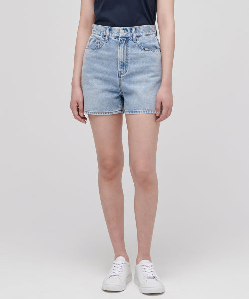MUSINSA STANDARD WOMAN MUSINSA STANDARD WOMAN Women's Basic Denim Shorts [Light Indigo]